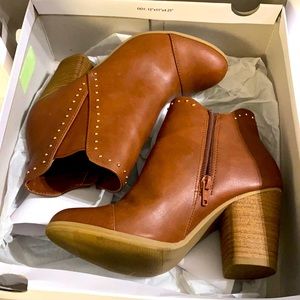 Lauren Conrad booties